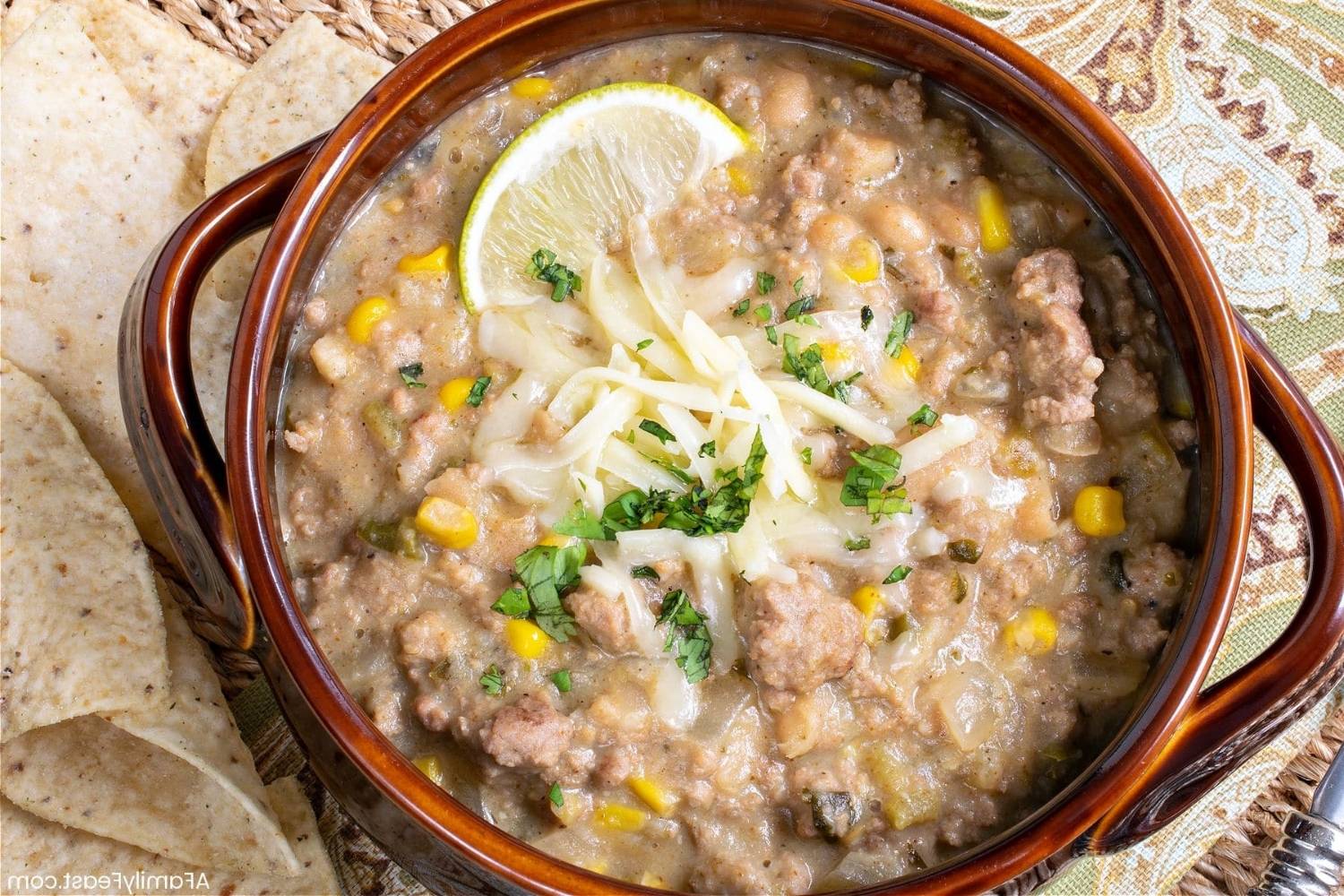 valkoinen-chili-jauhetusta-kalkkunasta-resepti